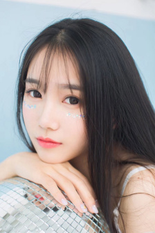 朋友的母亲2020中字版佳美